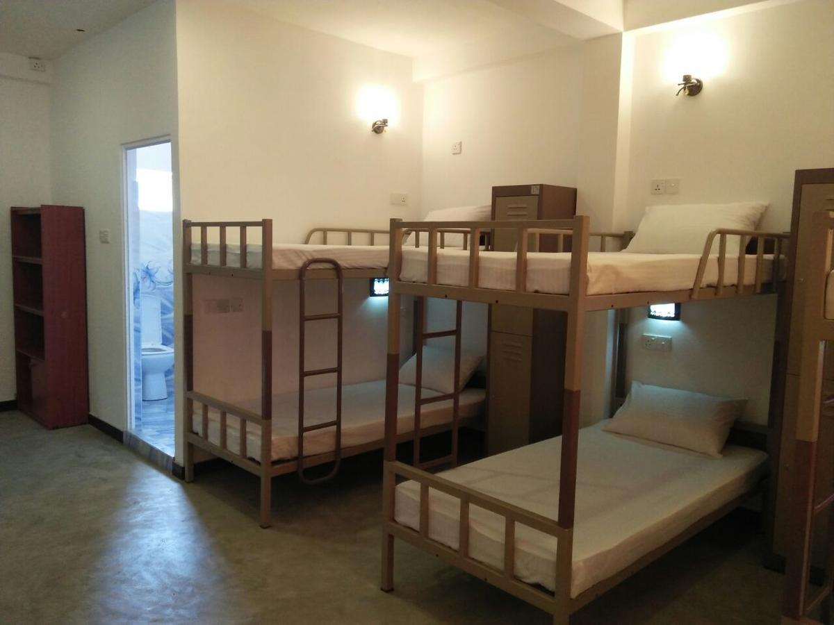 Space Garden Hostel Mirissa Dış mekan fotoğraf